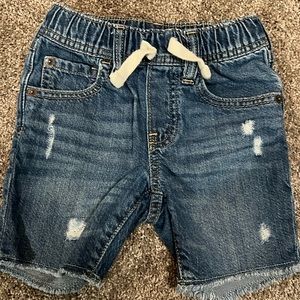 Boys 4T GAP denim cut off shorts